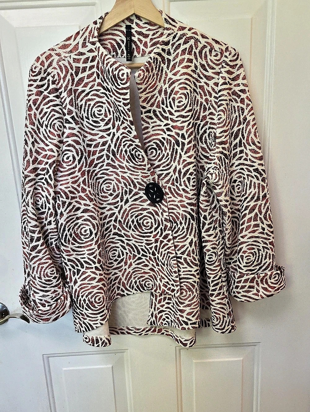 IC Abstract Print Jacket in Red & White XL Like New
